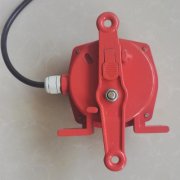 雙向拉繩開關(guān)YHPLS-2,皮帶輸送保護(hù)裝置KBW-220L防爆拉繩開關(guān)